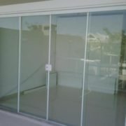 Porta-Em-Vidro-Temperado