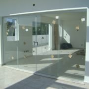 porta-de-correr-vidro-incolor