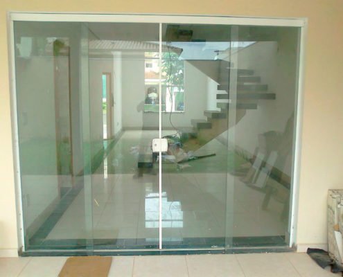 porta-em-blindex-brasilia