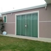 porta-em-vidro-verde-brasilia