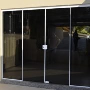 portas-em-vidro-fume