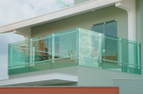 Guarda-corpo-de-sacada