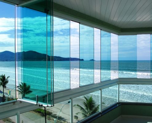 Cortina de vidro blindex